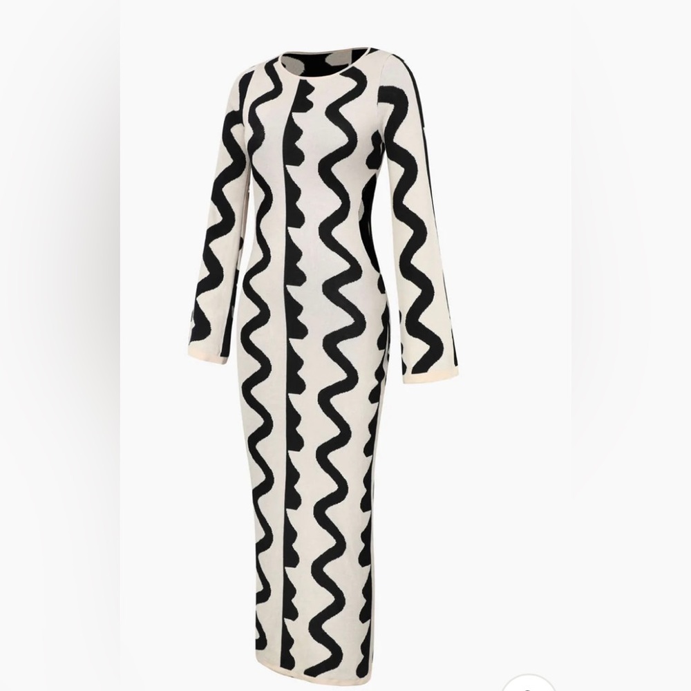 NEW: Wave pattern long sleeve side cut out knit dress